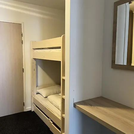 Apartment Le Portillo - Piscine - Pour 6 Personnes Mae-5213 Eaux-Bonnes